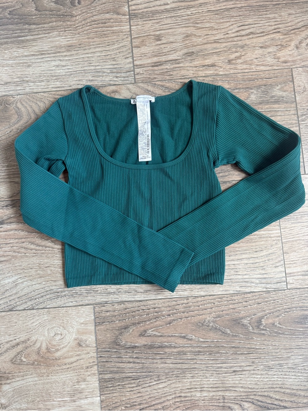 11.  Zara Emerald Green Ribbed Long Sleeve Square Neck Crop Top XS
